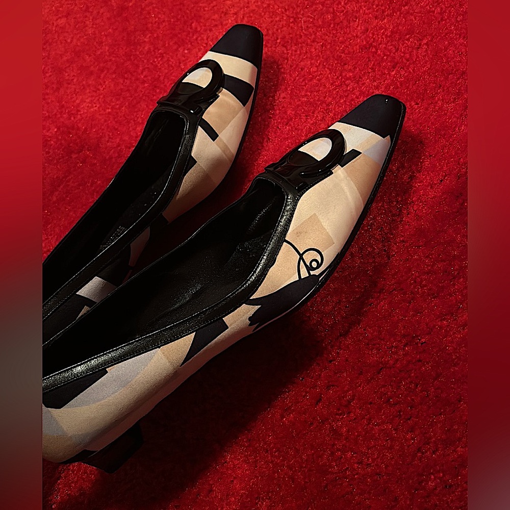 COPY - Ferragamo flats